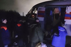 Двух попавших под лавину туристов эвакуировали в Магаданской области