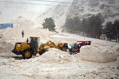 Раскрыты подробности о попавших под лавину в Магаданской области россиянах
