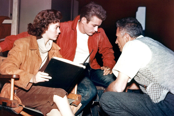 Трагические смерти, секс-скандалы и дикие вечеринки. Что творилось в самом загадочном отеле Голливуда и почему его обожали звезды?