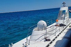 В генконсульстве подтвердили гибель шести россиян при крушении батискафа у берегов Египта