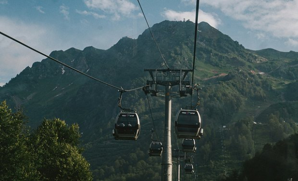 &laquo;Жить нужно прямо сейчас&raquo; Зачем россияне бросают свое жилье и отправляются колесить по миру?