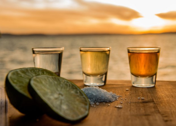 &laquo;Жить нужно прямо сейчас&raquo; Зачем россияне бросают свое жилье и отправляются колесить по миру?