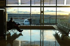 41-летний россиянин сел в самолет до Владивостока и не пережил перелет