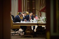 &laquo;Это будет единственный путь&raquo;. Зеленский допустил компромисс по вопросу о бывших территориях Украины