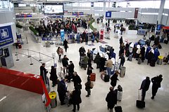 Франция стала отказывать россиянам в визах из-за подозрений в шпионаже