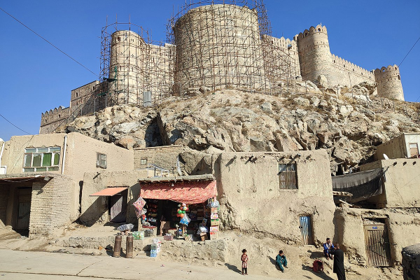 &laquo;Они просто запретили все&raquo; Как сегодня живет Афганистан при талибах и можно ли россиянам попасть туда?