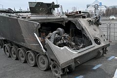 Ребенок погиб на выставке трофейной военной техники в российском городе