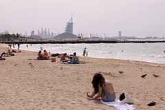 Россияне заполонили пляжи в ОАЭ и превратили их в &laquo;Дубайскую область&raquo;