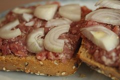 Россиянка побывала в Германии и описала любимую еду немцев фразой &laquo;мы брезгуем есть&raquo;