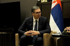 Сербский президент украсил яйца к Пасхе надписью &laquo;Я &mdash; болван&raquo;