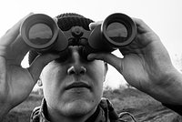 Солдаты ВСУ маскировали взрывные устройства в Курской области