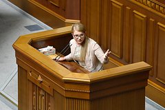 Тимошенко раскритиковала осквернение Страстной пятницы