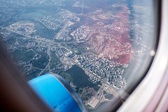 В пассажирском самолете сработал сигнал о разгерметизации в небе над Москвой