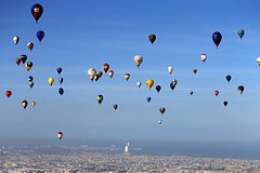 Воздушный шар с россиянами упал в ОАЭ