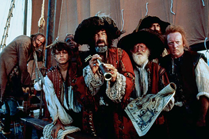 90-летний кладоискатель нашел десятки древних монет на два миллиона рублей