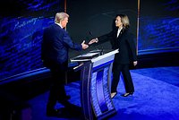 Получившие иск на 1,6 триллиона от Трампа продюсеры выступили с защитой телеканала