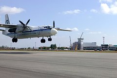 Раскрыты подробности о жесткой посадке Ан-24 в российском регионе