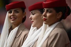 Раскрыты подробности роскошной жизни стюардесс одной из лучших авиакомпаний мира