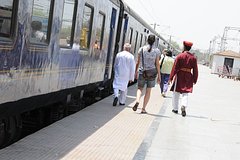 Россиянка описала поездку в первом классе поезда в Индии фразой &laquo;на полу никто не валялся&raquo;