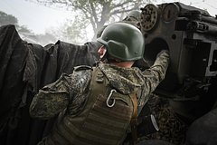 Российские бойцы сбросили аудиоколонки на позиции ВСУ