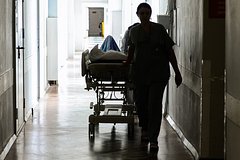 Российский турист привез из Африки опасную инфекцию и не выжил в больнице