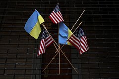 США и Украина подписали соглашение по недрам. Что сделка даст Вашингтону?