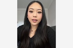 Туристку заподозрили в проституции по приезде в США и заставили показать интимные фото