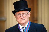 &laquo;Должен был согласиться на предательство&raquo;. Рассекречено имя разведчика, работавшего в 43 странах. Что он рассказал о службе?