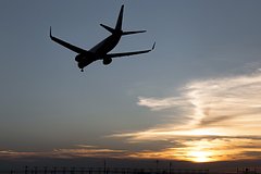 Пилоты сразу двух самолетов увидели дрон в районе аэропорта Москвы