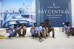 Россиянин описал обстановку в Дубае словами &laquo;индусы и африканцы ищут себе девушек&raquo;