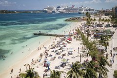 Россиянка описала отпуск в круизе по Карибам фразой &laquo;вокруг одни похотливые пенсионеры&raquo;