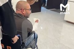 Российские туристы посетили 9D-кинотеатр в Китае и остались с переломами ног и ушибами