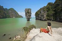 Таец заподозрил россиянина в неподобающем прикосновении к дочери и напал на него