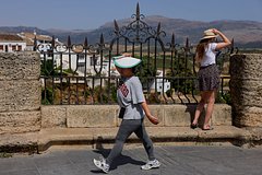 Туристов предупредили об обрушившихся на Европу сильных ливнях и аномальной жаре