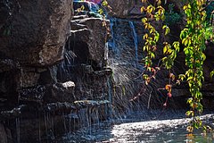 В Дагестане захотели брать с туристов деньги за любование водопадом и обнесли его забором