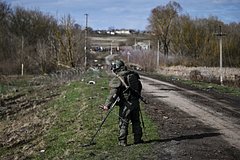 ВСУ заминировали брошенные ими короба от пулеметов НАТО