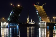 Американский блогер удивился ночному Петербургу