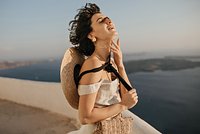 Девушка искупалась в океане в Таиланде и угодила в больницу с волдырями по всему лицу