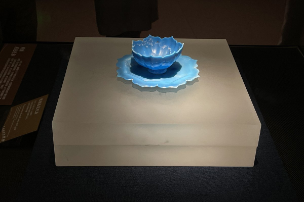 Летящая лошадь, храм-муравейник и лапша. Россияне массово едут в самый закрытый район Китая. Почему там нужно непременно побывать?