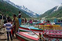 Молодожены отправились в свадебное путешествие и попали в унесшее жизнь их дочери ДТП