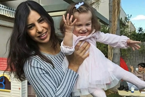 Мужчина решил не платить алименты и сфабриковал тест на отцовство