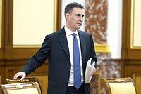 Названа самая подорожавшая в России ягода