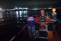 Появились подробности о ситуации с затонувшим на Бали паромом