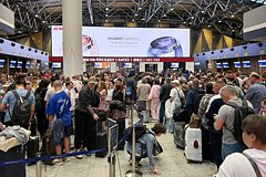 Раскрыто число пострадавших от транспортного коллапса туристов