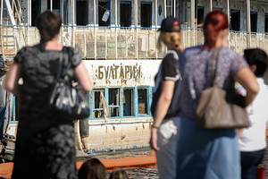 Россиянка описала пожар на катамаране во Владивостоке словами &laquo;капитан спрыгнул первый&raquo;