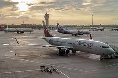 В Пулково задержаны и отменены десятки рейсов