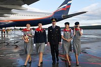 В Шереметьеве застряли тысячи пассажиров, отменено 174 рейса. Что известно на данный момент?