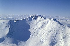 Альпинист рассказал о переломе ноги у застрявшей в горах Киргизии россиянки