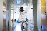 Близкие пережившей инсульт в поезде россиянки отказались верить словам РЖД