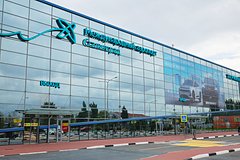 Два российских аэропорта ограничили работу